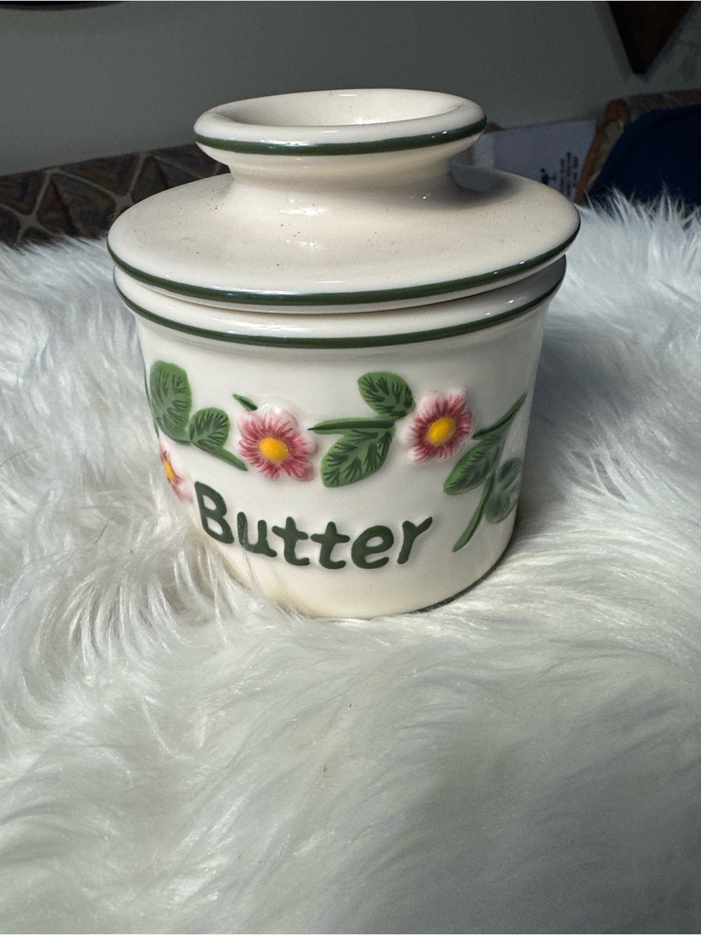 Classic Floral Butter Crock in Cream and Green